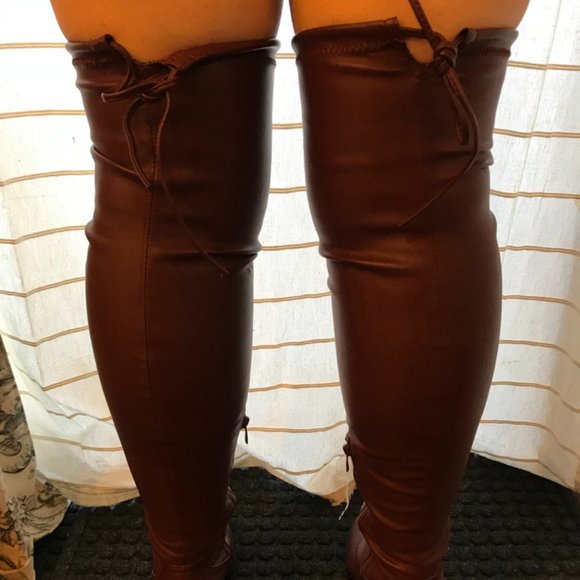 NEW Plus Size Dark Red Thigh High Boots SZ 10 Faux leather Over the knee Forever - Picture 4 of 8